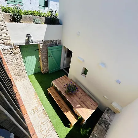 Maison De Charme Coeur Village - Cour Et Terrasse Exterieure A 200m De La Mer Sainte-Marie-de-Ré