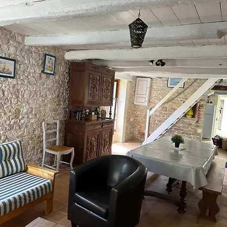 펜션 Maison De Charme Coeur Village - Cour Et Terrasse Exterieure A 200m De La Mer
